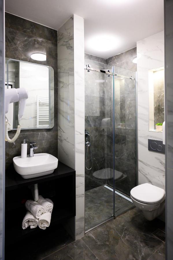 Spa Apartman Grand Ni Exteriör bild